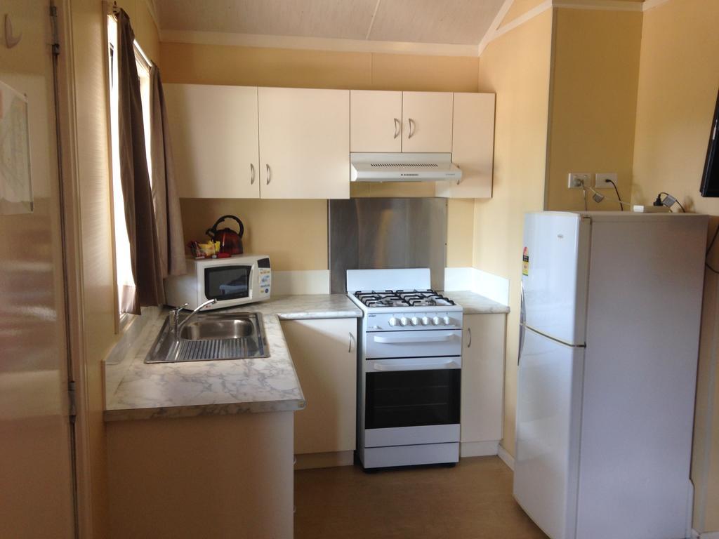 Pinjarra Caravan Park And Cabins Quarto foto