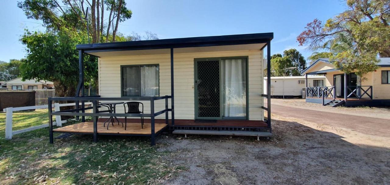 Pinjarra Caravan Park And Cabins Exterior foto