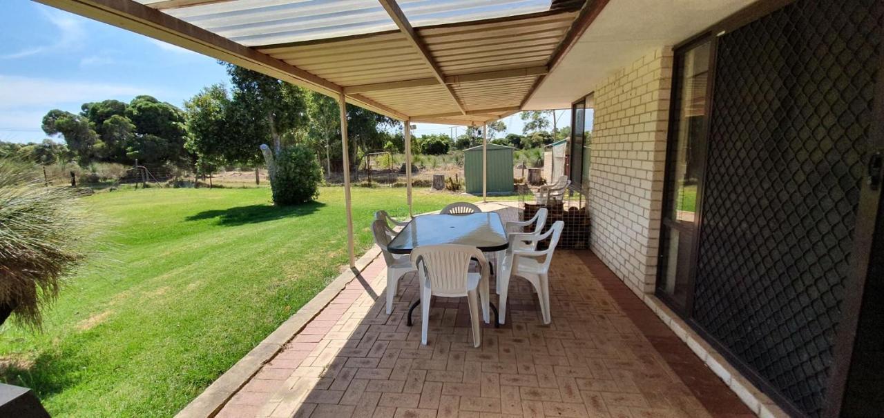 Pinjarra Caravan Park And Cabins Exterior foto